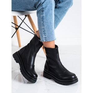 Pohodlné dámské  kotníčkové boty černé bez podpatku