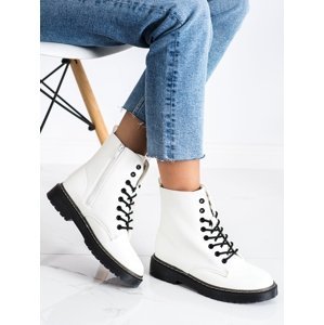 Komfortní  kotníčkové boty bílé dámské bez podpatku