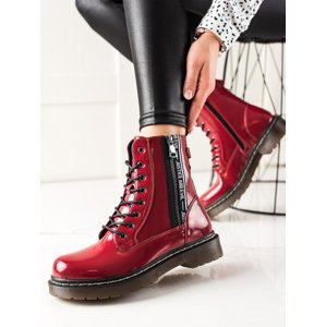 Luxusní červené  kotníčkové boty dámské na plochém podpatku
