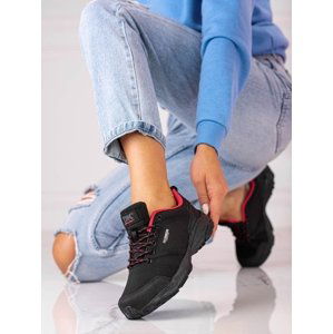 Stylové dámské  trekingové boty černé bez podpatku