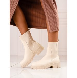 Komfortní hnědé dámské  kotníčkové boty na plochém podpatku