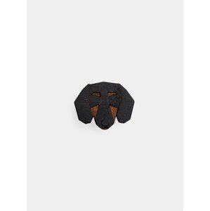 Černá dřevěná brož ve tvaru psa BeWooden Dachshund Brooch