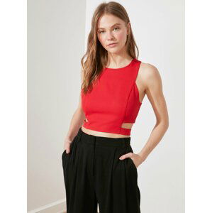 Červený crop top s průstřihy Trendyol