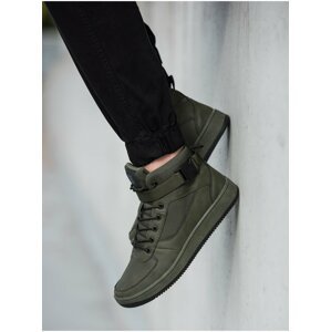 Tmavě zelené pánské sneakers boty Ombre Clothing T317