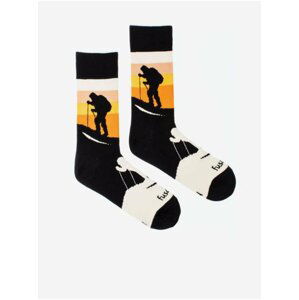 Bílo-černé pánské ponožky s motivem Fusakle Na túře