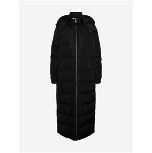 Černý zimní kabát Noisy May Maia