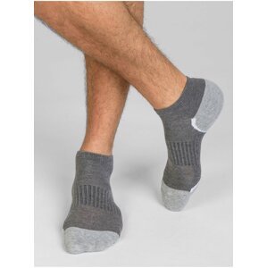 Sada tří párů pánských sportovních ponožek v šedé barvě Dim SPORT IN-SHOE 3x