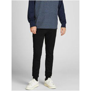 Černé basic tepláky Jack & Jones New Basic