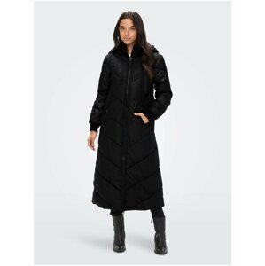 Černý prošívaný kabát s kapucí kabát JDY Skylar
