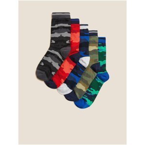 Barevná sada pěti párů klučičích maskáčových ponožek s vysokým podílem bavlny Marks & Spencer