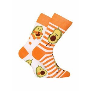 Bílo-oranžové unisex vzorované veselé ponožky Dedoles Vtipné avokádo