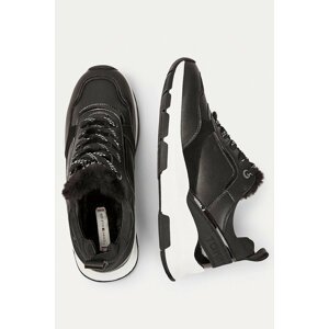 Tommy Hilfiger černé tenisky s kožíškem Sporty Chunky Warm Sneaker Black