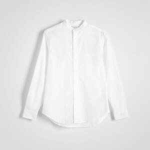 Reserved - Košile s límcem typu mandarin regular fit - Bílá