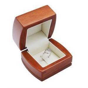 Šperky4U Dřevěná dárková krabička na zásnubní prsten - KR0144