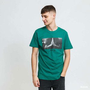 Tričko Urban Classics Pray Tee Green M