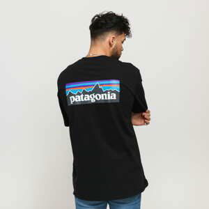 Tričko s krátkým rukávem Patagonia M's P6 Logo Responsibili Tee Black
