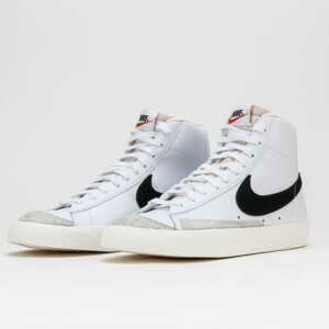 Nike Blazer Mid '77 Vintage white / black