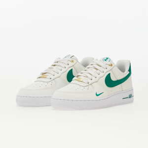 Nike Air Force 1 '07 SE Sail/ Malachite-White-Metallic Gold