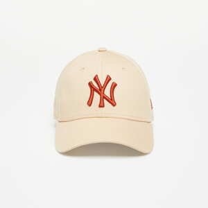 Kšiltovka New Era New York Yankees League Essential Stone 9FORTY Oat Milk/ Red Wood
