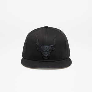 Kšiltovka New Era Chicago Bulls NBA Black On Black 9FIFTY Black