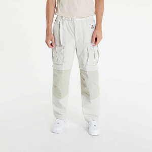 Plátěné kraťasy Nike ACG Smith Summit Men's Cargo Pants Light Bone/ Light Stone