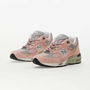 New Balance 991 Pink