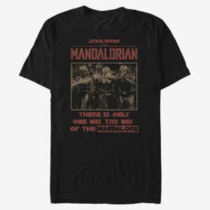 Queens Star Wars: Mandalorian - Mando Blastin Men's T-Shirt Black