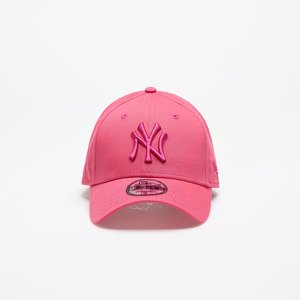 New Era New York Yankees 9Forty Strapback Blush/ Blush