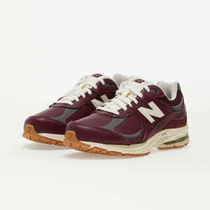 New Balance 2002R Nb Burgundy